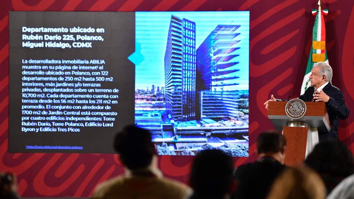 López Obrador exhibió la ubicación de un departamento de Loret de Mola en Polanco