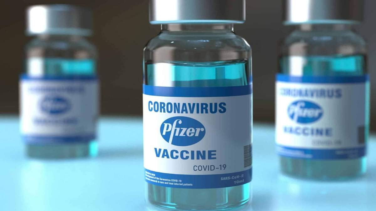 Cada frasco de la vacuna de Pfizer contiene solo dos dosis medicas. Fuente: (Twitter)