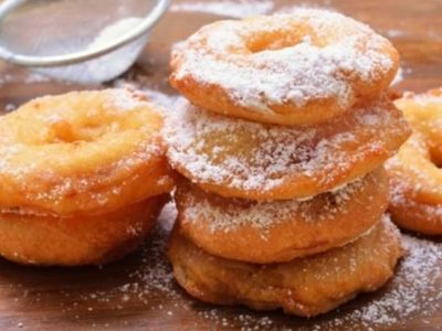 Tortas fritas de manzana: una creativa y facilísima receta que tenés que probar
