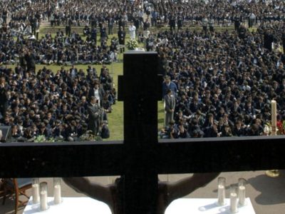 Nuevas generaciones en EU creen menos en dios... y más en los horóscopos y el karma