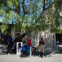 Cada vez más, venezolanos quedan varados en México, lo que explica caída en cruces ilegales a EU