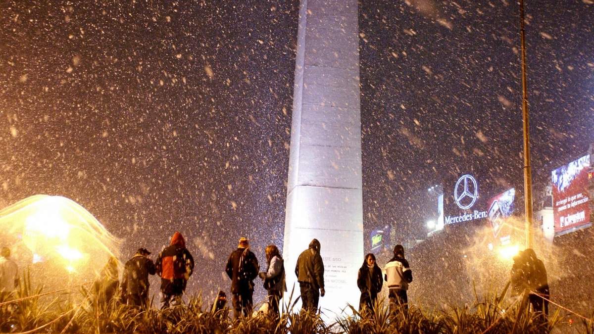Los ciudadanos esperan que este año vuelva a nevar en Buenos Aires. Fuente: (X)