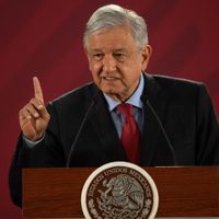 “El 90% de llamadas por violencia contra las mujeres son falsas”, afirmó López Obrador