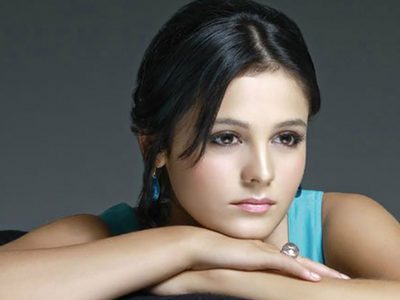 ¡Idénticas! La hija mayor de la ex actriz Allisson Lozz sorprende con su gran parecido a su madre