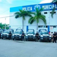 Policías de Ciudad del Carmen paran actividades por presuntas irregularidades administrativas