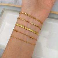 Reciclá las pulseras de metal que ya no usás: creá esto tan útil para organizar tus aritos
