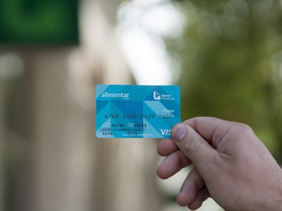 Cuándo y cómo cobrar el monto de la Tarjeta Alimentar sin el plástico