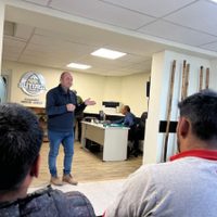 Pablo Todero se reunió con trabajadores del gremio de aguas gaseosas de Neuquén