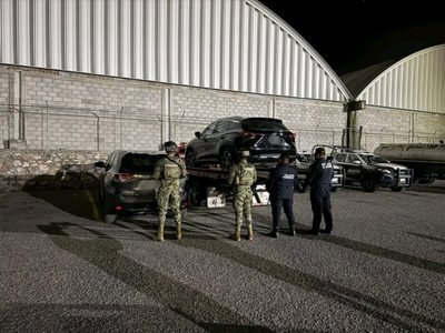 Rescatan a cinco personas secuestradas en la carretera Puebla-Tehuacán