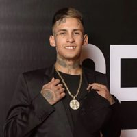 A raíz de una llamativa fotografía, se rumoreó que L-Gante podría integrar el elenco de "La 1-5/18"