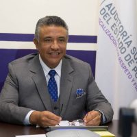Detienen a auditor que ha denunciado persecución por parte de Barbosa