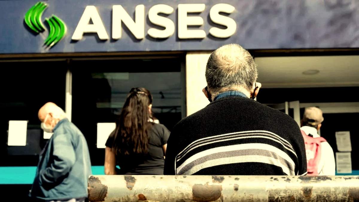 Jubilados. Fuente: (Twitter)