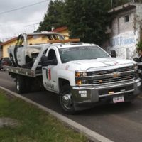Hallan cuatro cadáveres calcinados dentro de camioneta abandonada en Moroleón