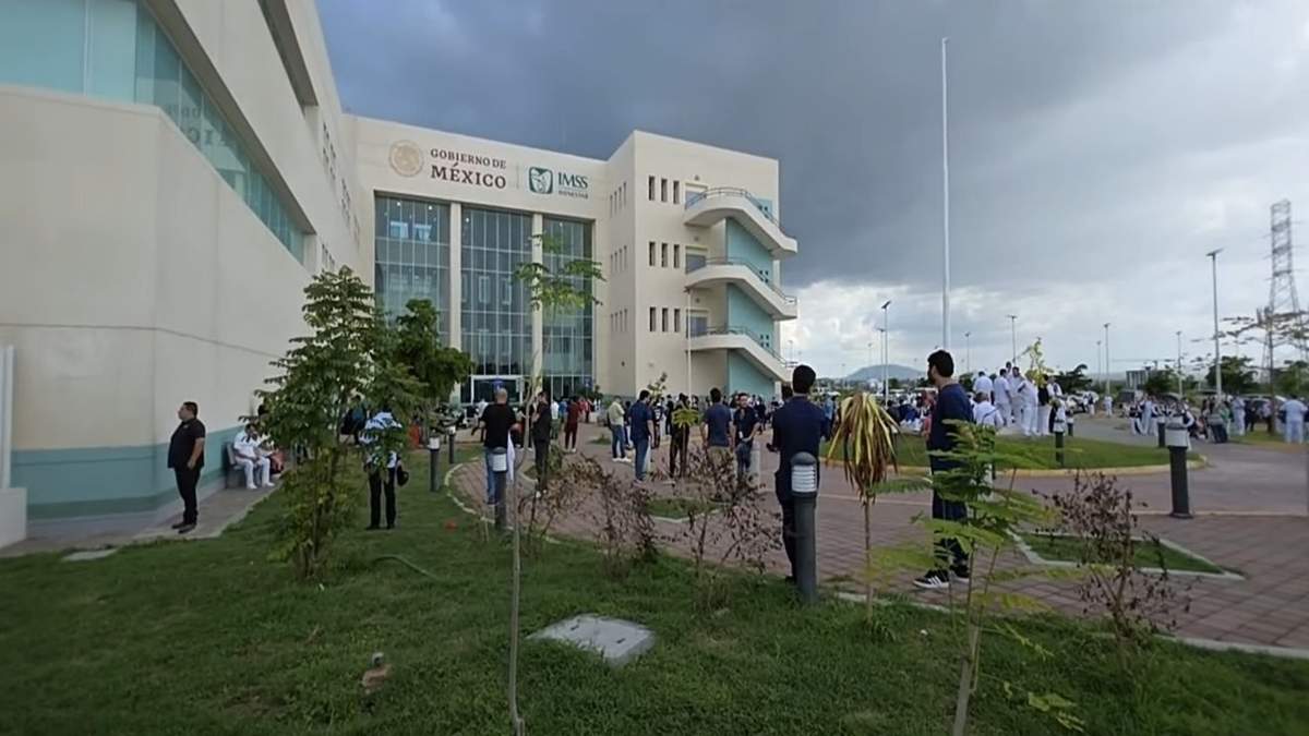 Reportan dos ataques con armas de fuego al interior de dos hospitales en Culiacán