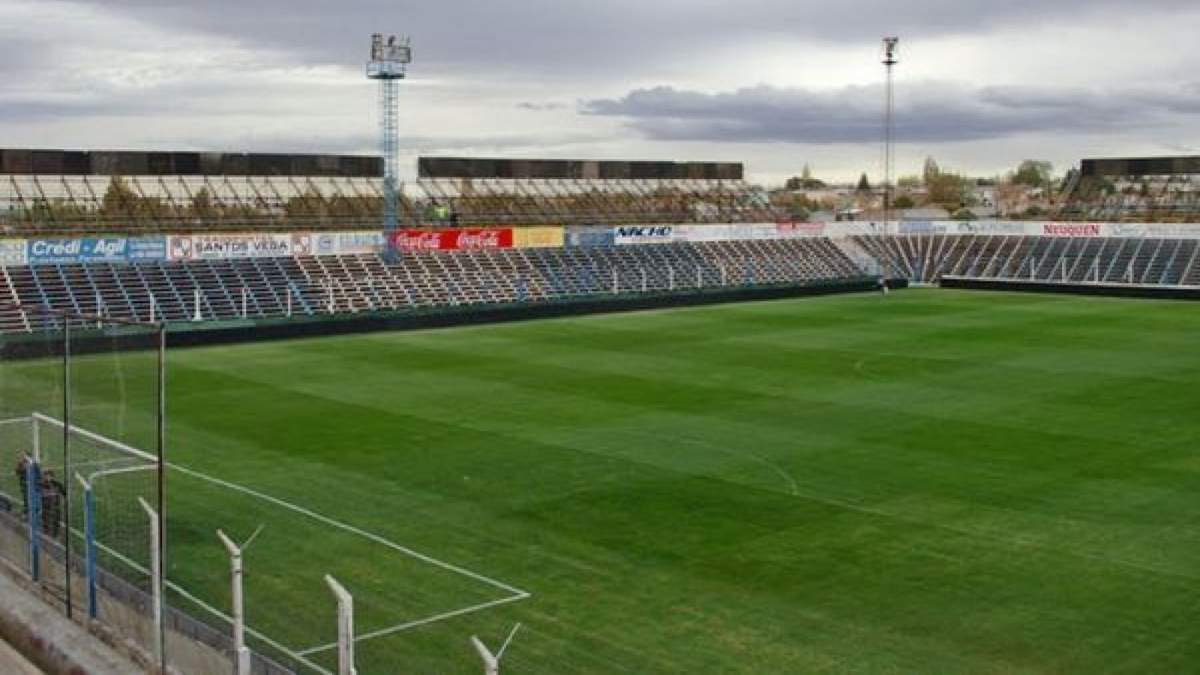 Estadio Ruca Quimey, Cutral Có. Fuente: (Twitter)