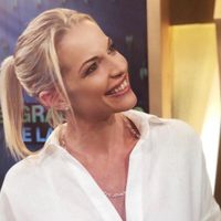 Carina Zampini  deslumbró en las redes con este look a puro brillo