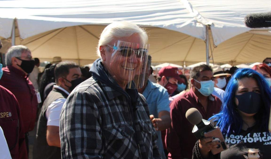 El gobernador Jaime Bonilla