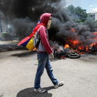 Sangrienta jornada electoral en Venezuela deja 14 muertos