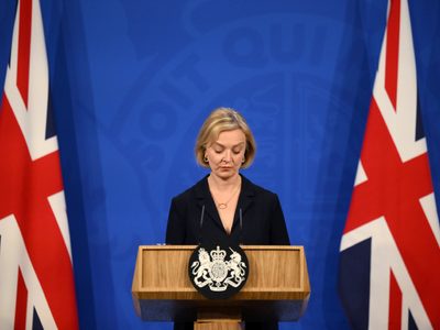 La curiosa competencia que perdió Liz Truss tras renunciar a su cargo