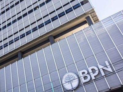 Estudiantes y docentes de Neuquén podrán acceder a créditos del BPN para comprar equipos informáticos