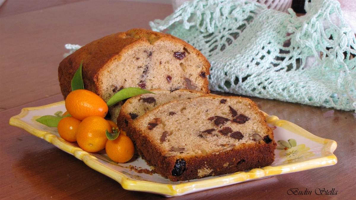 Budín de ciruela. Fuente: (X)