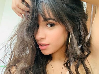 ¡LOCURA TOTAL! Camila Cabello se deja cortar el flequillo por su madre y... "¡Qué desastre!"