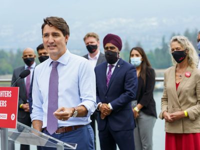 Canadá podría mantener sus tropas en Afganistán después del 31 de agosto: Trudeau