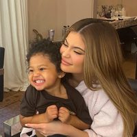 La nueva foto entre Kylie Jenner y Stormi Webster te enternecerá el corazón