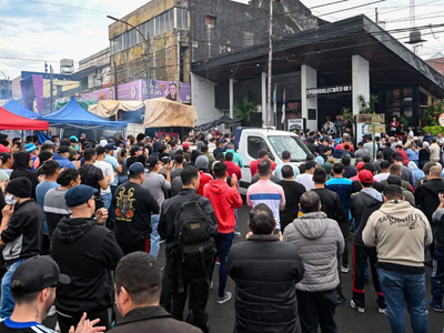 El conflicto policial en Misiones se extiende por una nueva jornada