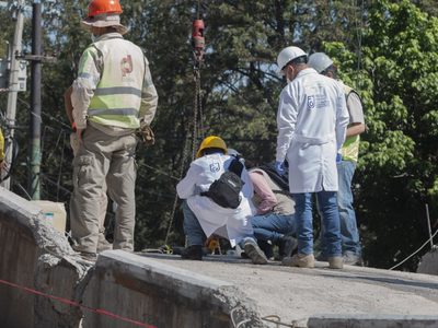 Trabe colapsada de la Línea 12 se reforzará con puntales y diafragmas de acero: Esteva