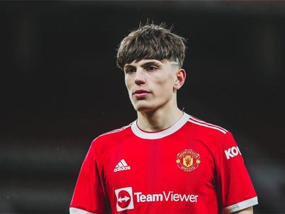 Problemas para Alejandro Garnacho: el refuerzo que lo dejaría sin lugar en el Manchester United