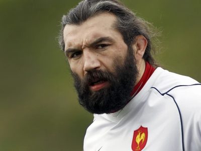 Jugador del rugby francés no recuerda "ni un segundo" de su carrera debido a una conmoción cerebral