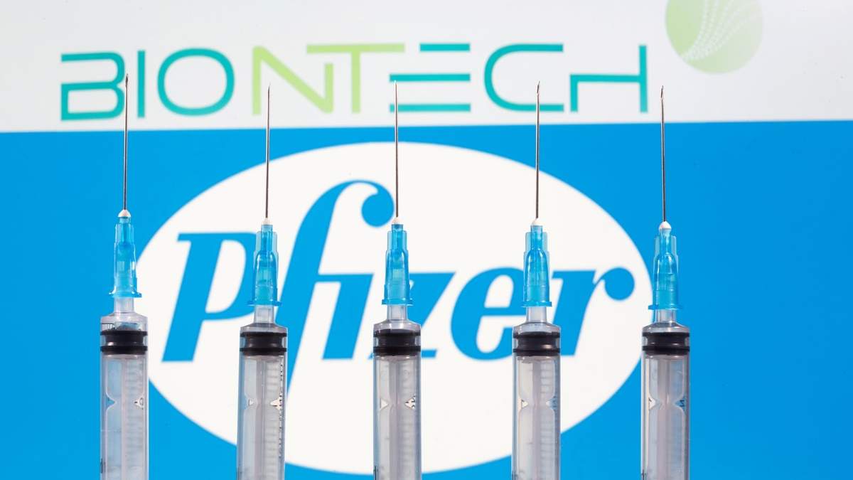 Pfizer y BioNTech desarrollan una de las vacunas contra el coronavirus más avanzadas del mundo. Fuente: (Twitter)