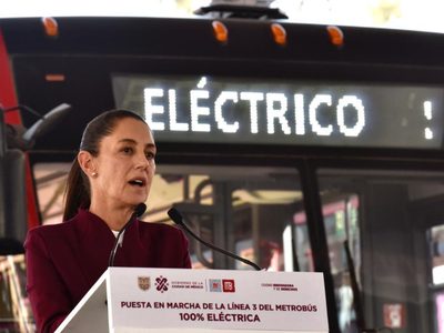 Sheinbaum: la protesta contra el Plan "B" debería llamarse "Marcha para volver al pasado"