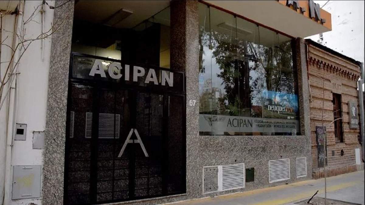 El relevamiento lo realizó ACIPAN entre comerciantes y empresarios de la ciudad de Neuquén. Fuente: (Facebook)