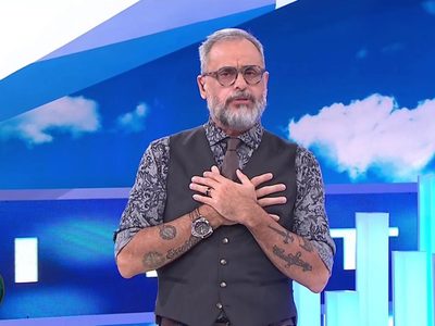 ¿Baja en Intrusos? Jorge Rial se cruzó con otro de sus panelistas. ¡Crece el escándalo en América!