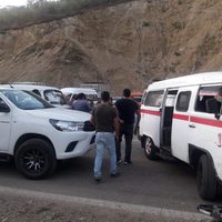 Con bloqueo, grupos vinculados a Guerreros Unidos incomunican Tierra Caliente