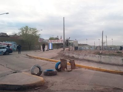 Vecinos de Auca Mahuida bloquearon el CAM por falta de agua potable y problemas con el suministro de gas