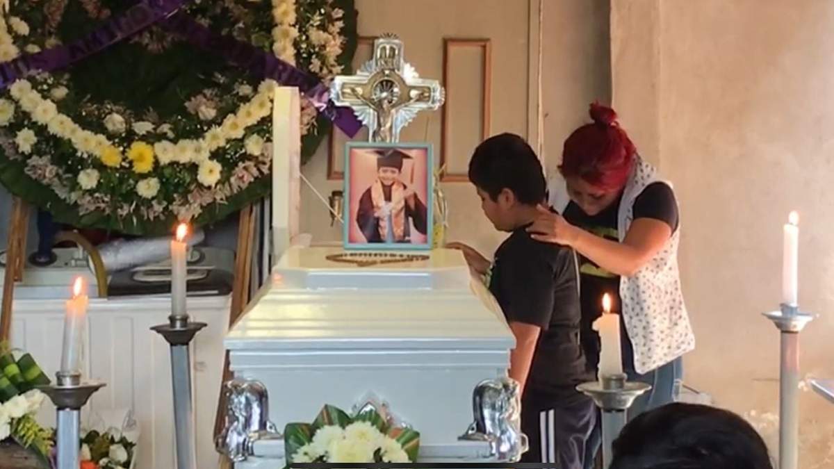 El funeral de Brandon Giovanny, de 12 años, fallecido en el accidente de la Línea 12