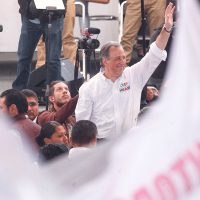 'Frenemos a AMLO”, pide Meade a Antorcha Campesina