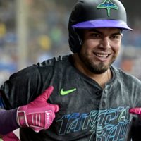 Mexicano Aranda conecta otro jonrón y Rays superan 3-2 a Azulejos