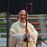 Cae la clase media: la advertencia de la Iglesia sobre la situación económica del país