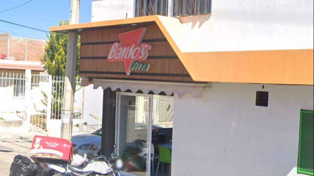 Sujetos irrumpieron la pizzería de nombre “Bardo’s"