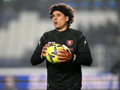 Atalanta aplasta 8-2 al Salernitana de Guillermo Ochoa