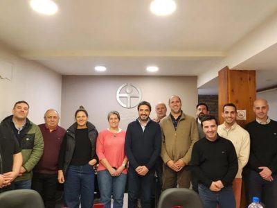 Saloniti se reunió con la Cámara de Comercio y destacó la necesidad de unidad en tiempos de crisis