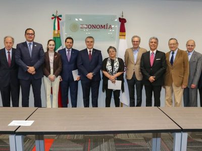 Raquel Buenrostro atiende política industrial y económica con Concamin, CCE y CMN