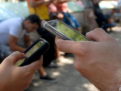 Los consumidores de internet, telefonía y televisión quieren discutir futuros aumentos
