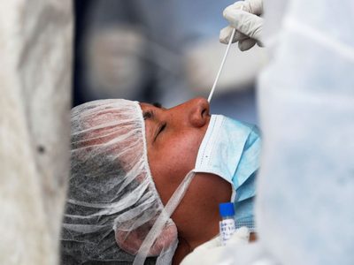 Colombia: los casos de coronavirus se disparan y Duque culpa a las protestas