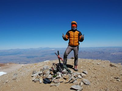 El italiano que recorre las cumbres más rudas de todo Bariloche