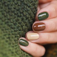 ¿Cansada de la francesita? Probá estos 5 diseños de Nail Art elegantes para el invierno